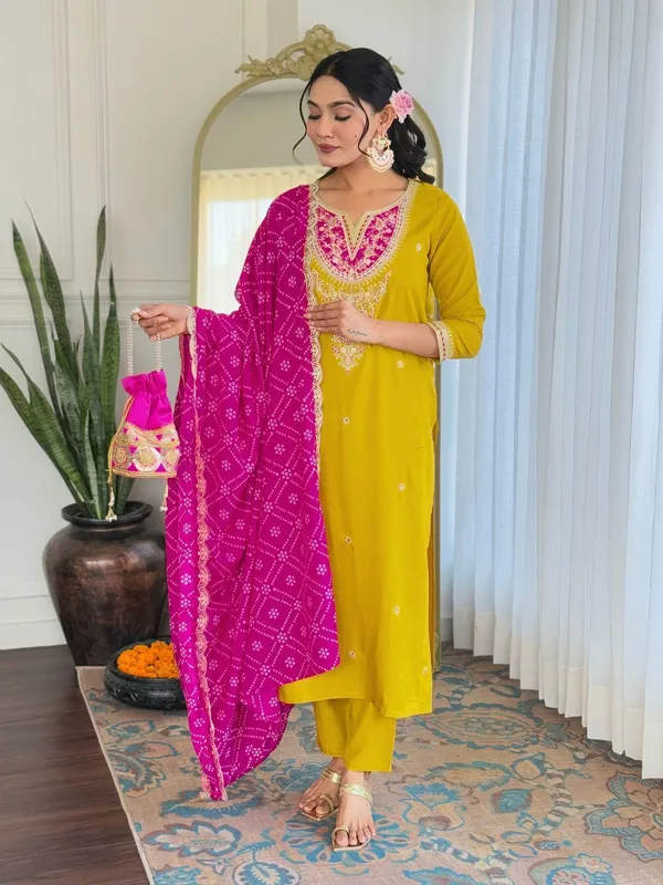 Yellow_Cotton_Printed_Straight_Kurta_Pant_Dupatta_Set_For_Women
