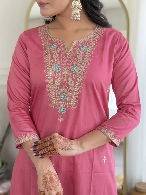 Pink_Viscose_Silk_Straight_Embroidered_Kurta_Set_For_Women
