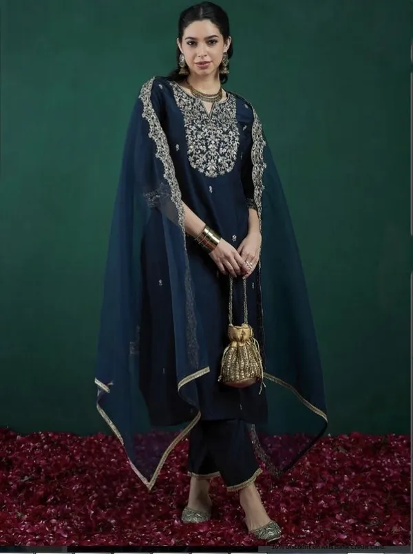 Blue_Chanderi_Embroidered_Straight_Kurta_Set_For_Women