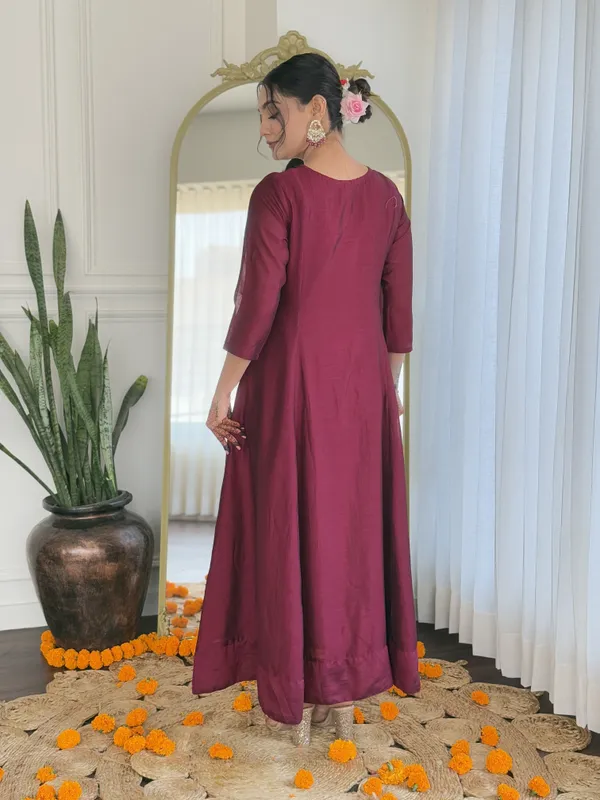 Purple_Vichitra_Silk_Straight_Embroidered_Kurta_Set_For_Women