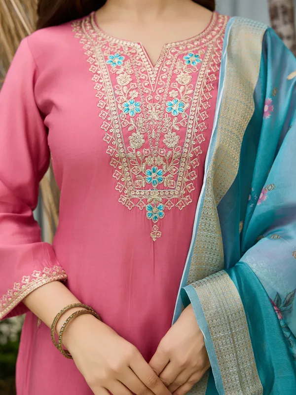 Pink_Viscose_Silk_Straight_Embroidered_Kurta_Set_For_Women