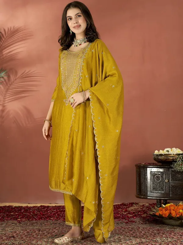 Yellow_Vichitra_Straight_Zari_Sequin_Embroidered_Kurta_Set_For_Women