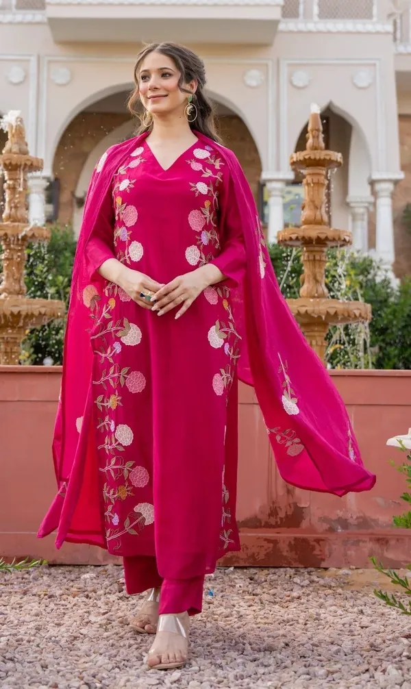 Pink_Cotton_Straight_Floral_Embroidered_Kurta_Set_For_Women