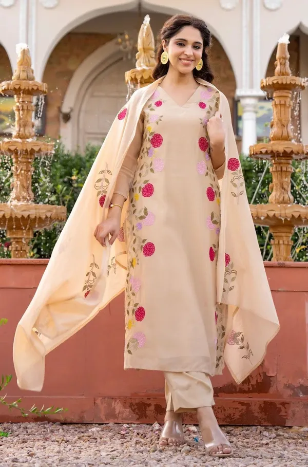 Cream_Cotton_Straight_Floral_Embroidered_Kurta_Set_For_Women