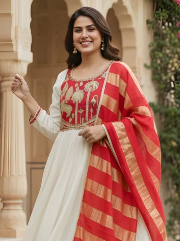 Red_Silk_Embroidered_Kurta_Set_For_Women
