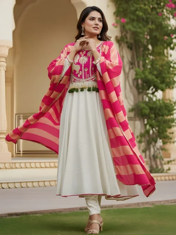 Pink_Silk_Straight_Embroidered_Kurta_Set_For_Women