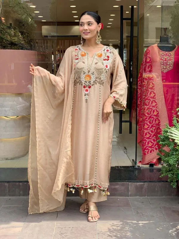 Beige_Chanderi_Straight_Embroidered_Kurta_With_Pant_&_Dupatta_For_Women
