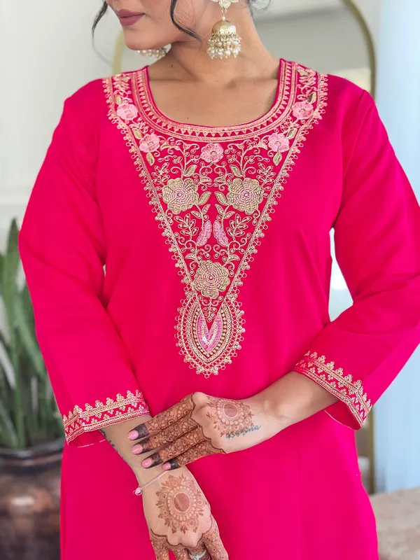 Pink_Cotton_Printed_Kurta_Set_For_Women