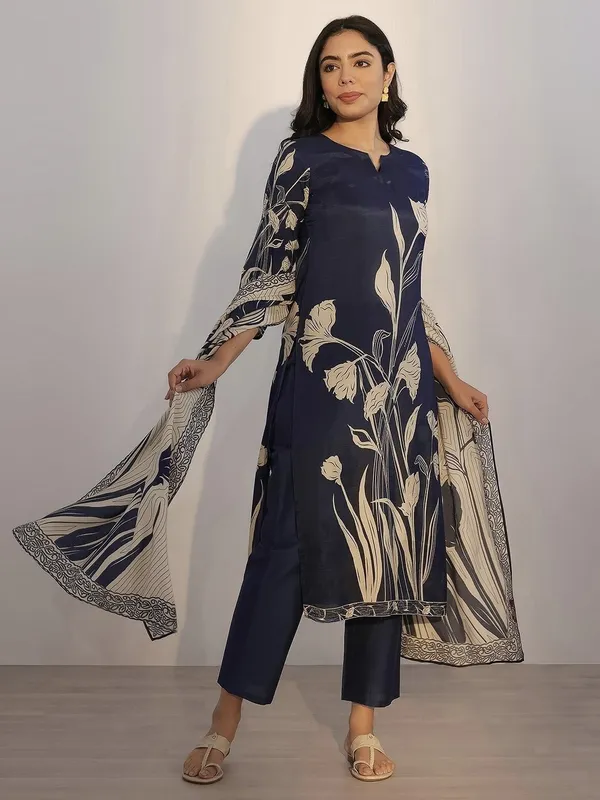 Dark_Blue_Cotton_Straight_Floral_Printed_Kurta_Set_For_Women