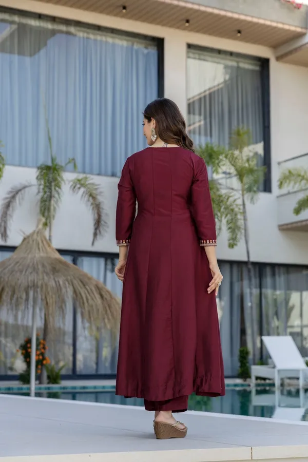 Maroon_Chinon_Embroidered_Anarkali_Kurta_Set_For_Women