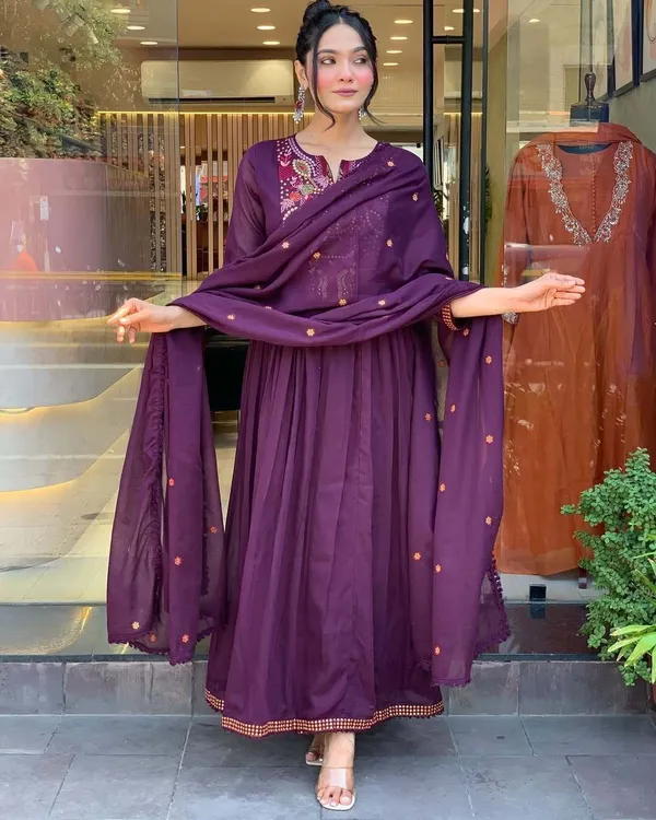Purple_Chanderi_Embroidered_Anarkali_Kurta_Set_For_Women