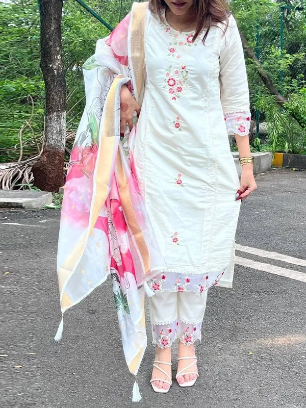 White_Viscose_Chanderi_Straight_Embroidered_Kurta_Set_For_Women