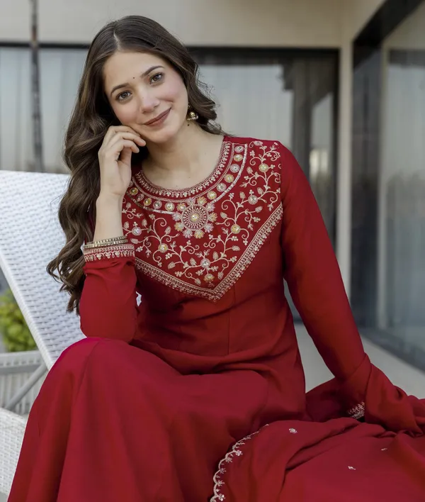 Coffee_Vichitra_Silk_Embroidered_Anarkali_Kurta_Set_For_Women
