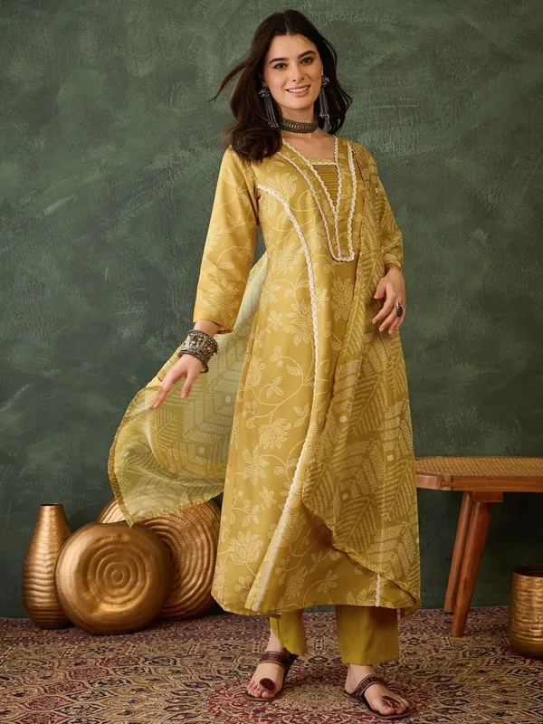 Gold_Rayon_Straight_Embroidered_Kurta_Set_For_Women