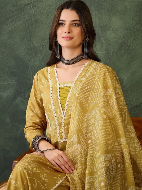 Gold_Rayon_Straight_Embroidered_Kurta_Set_For_Women