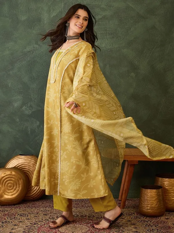 Gold_Rayon_Straight_Embroidered_Kurta_Set_For_Women