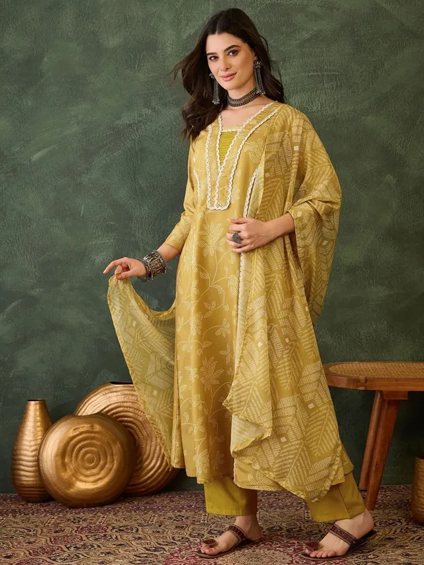 Gold_Rayon_Straight_Embroidered_Kurta_Set_For_Women
