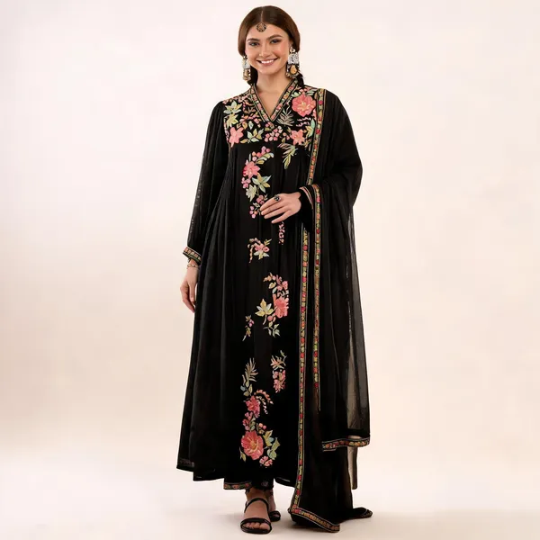 Black_Georgette_Anarkali_Thread_Work_Kurta_Set_For_Women