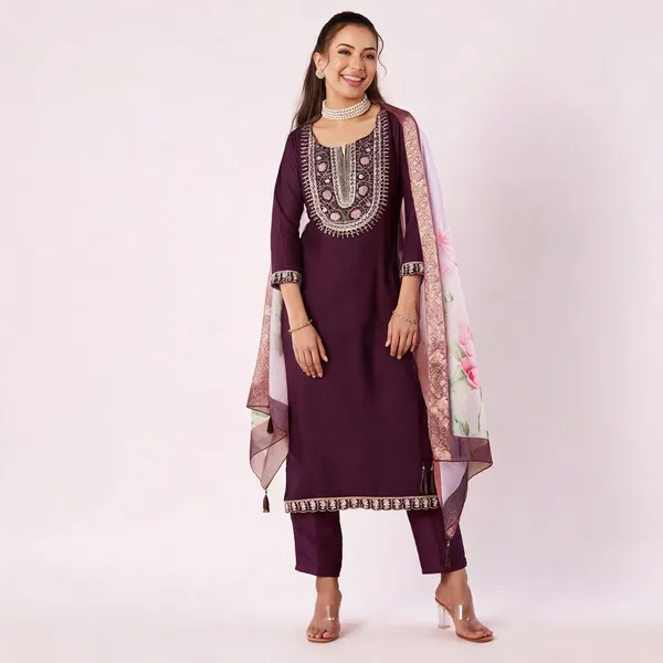 Purple_Chanderi_Silk_Straight_Gotta_Patti_Kurta_Pant_Dupatta_Set_For_Women