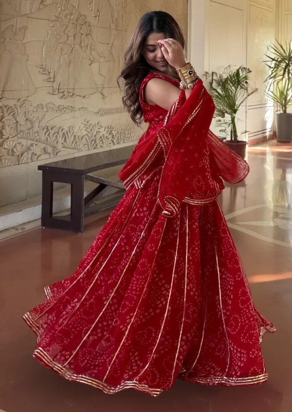 Vaidehi_Fashion_Women's_Red_Bandhani_Print_Kurti_with_Sharara_and_Dupatta_|_3-Piece_Set,_Ethnic_Wear,_Gota_Patti_Border,_Festive_Occasion,_Square_Neck