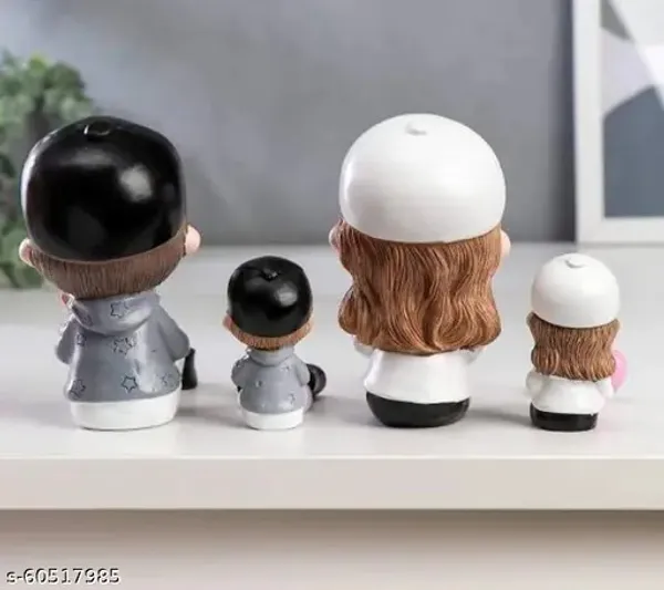 Polyresin_Doll_Style_Couple_Showpiece_Set_Of_4