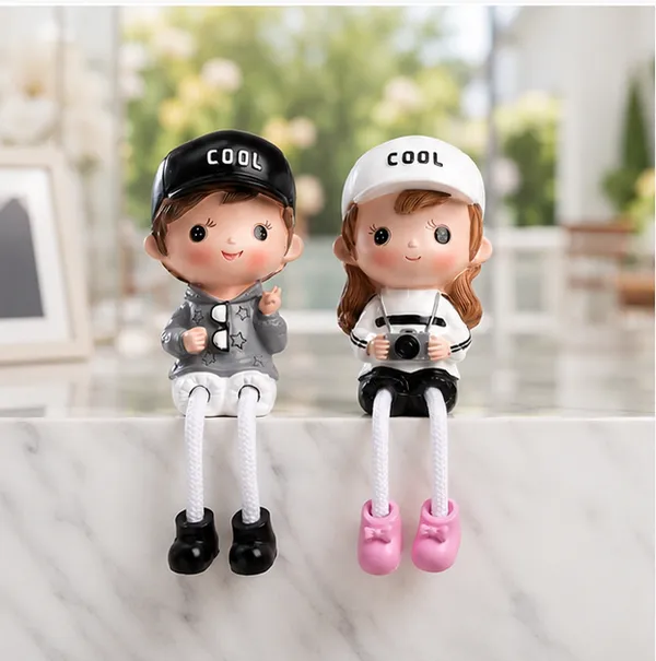 Polyresin_Pastel_Glossy_Couple_Showpiece