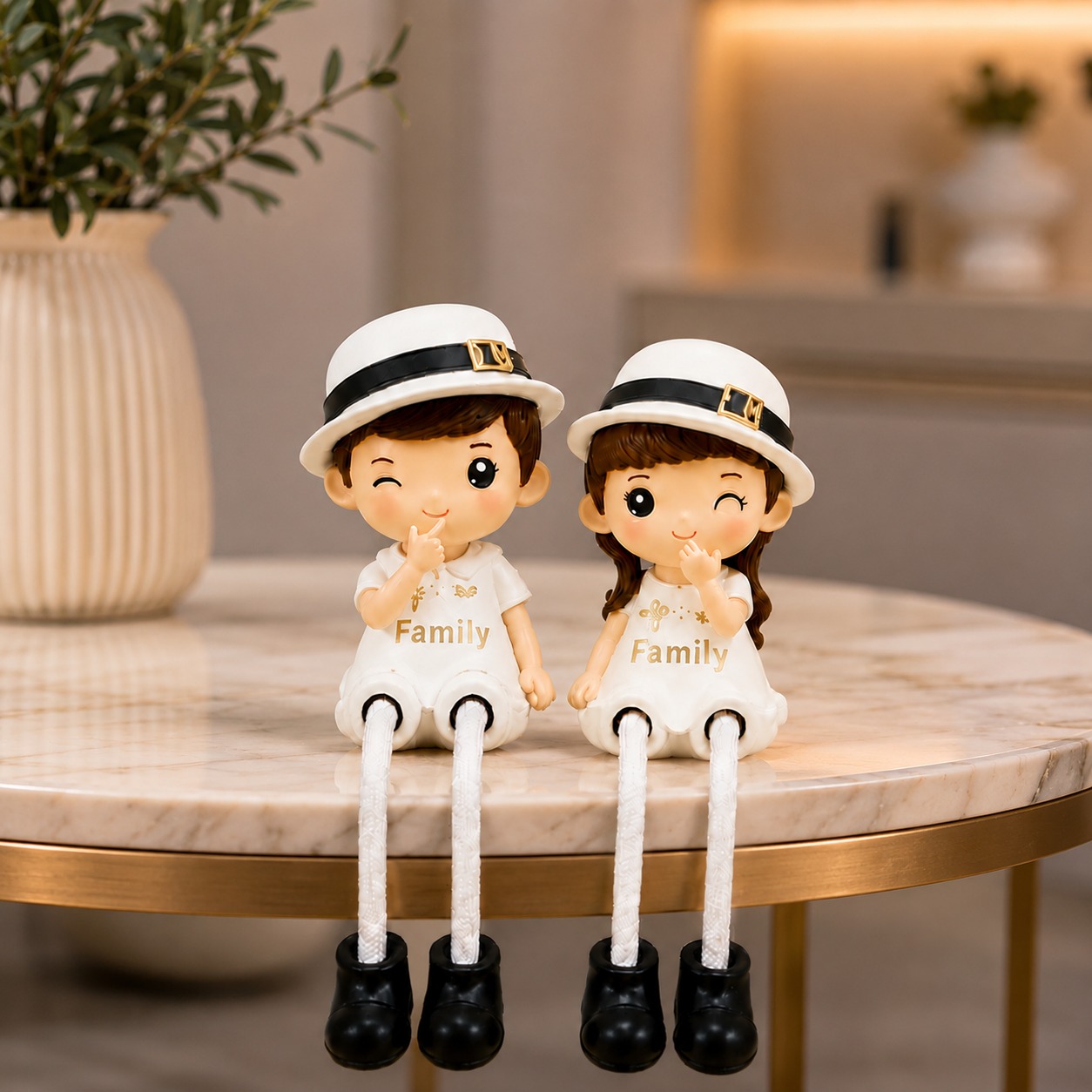 Polyresin_Hand_Painted_Heart_Seated_Couple_Doll_Showpiece