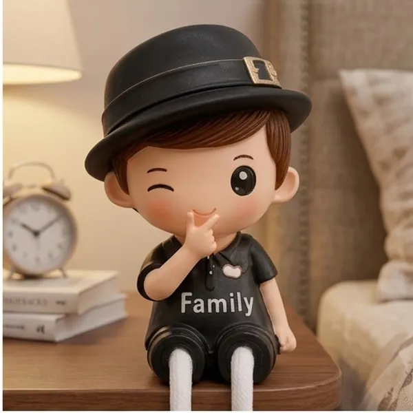 Polyresin_Family_Theme_Hat_Wearing_Couple_Showpiece