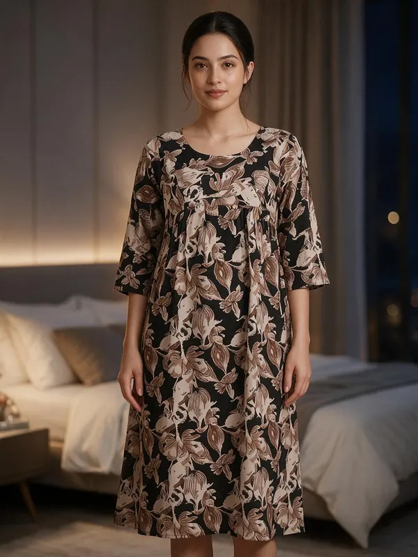 Black_Rayon_Three-Quarter_Sleeve_Maternity_Nighty_For_Women