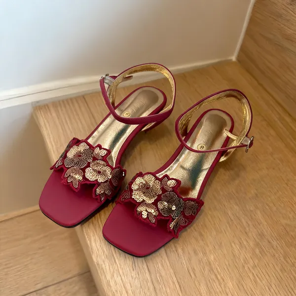 Burgundy_Fabric_Embroidered_Flat_Sandals_For_Women