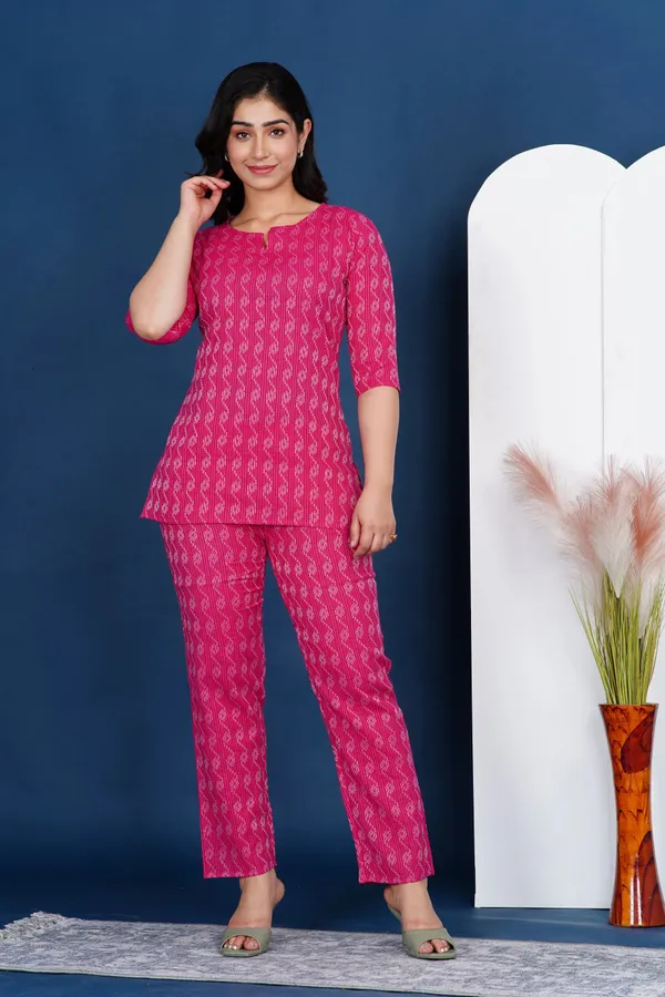 Ayush_Textiles_Women_Printed_Pink_Top_And_Pyjama_Set