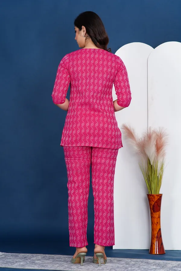 Ayush_Textiles_Women_Printed_Pink_Top_And_Pyjama_Set