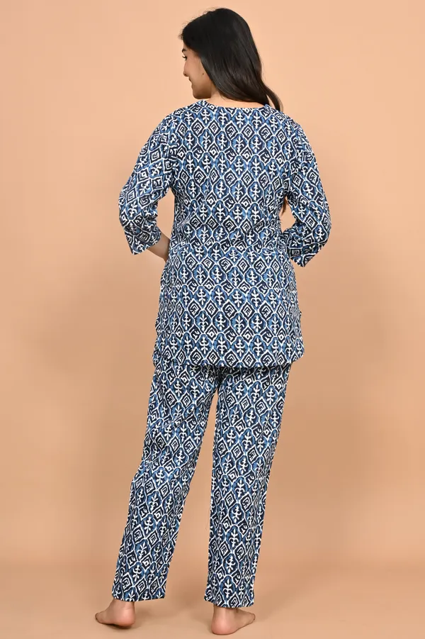 Ayush_Textiles_Women_Floral_Print_Blue_Top_And_Pyjama_Set
