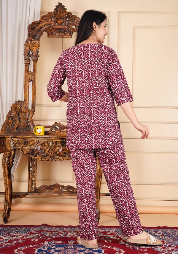 Ayush_Textiles_Women_Floral_Print_Maroon_Top_And_Pyjama_Set