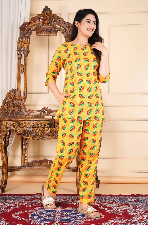Ayush_Textiles_Women_Floral_Print_Multicolor_Top_And_Pyjama_Set