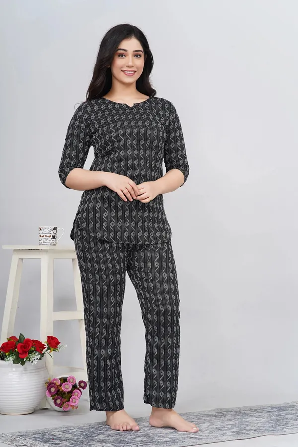 Ayush_Textiles_Women_Printed_Black_Top_And_Pyjama_Set