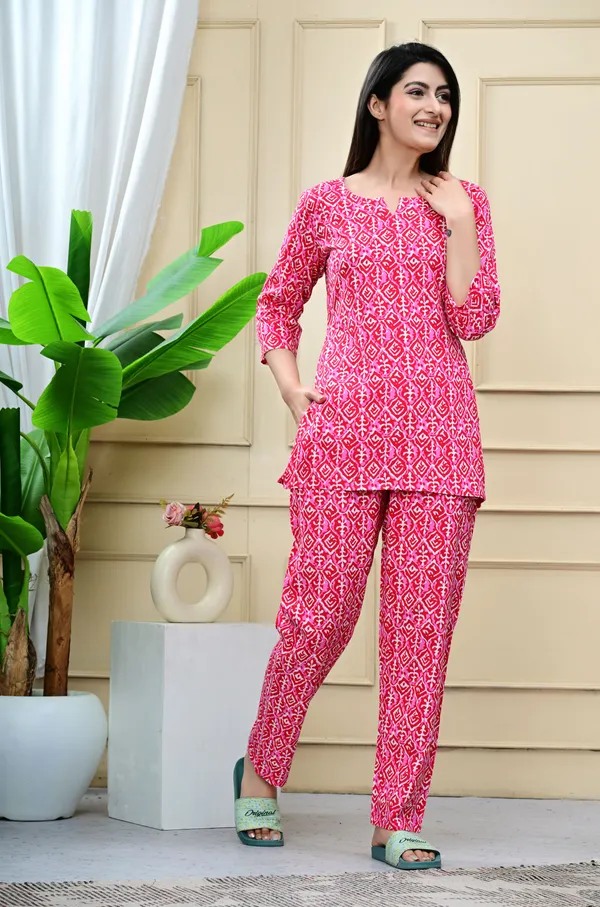 Ayush_Textiles_Women_Floral_Print_Pink_Top_And_Pyjama_Set