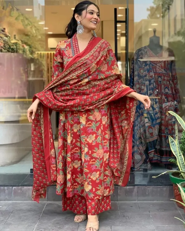 Sunshine_And_Blossoms_Ethnic_Redefined_Anarkali_Printed_Kurta_Palazzo_Dupatta_Set_Cotton_Kurti