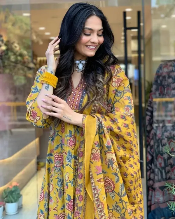 Sunshine_And_Blossoms_Ethnic_Redefined_Anarkali_Printed_Kurta_Palazzo_Dupatta_Set