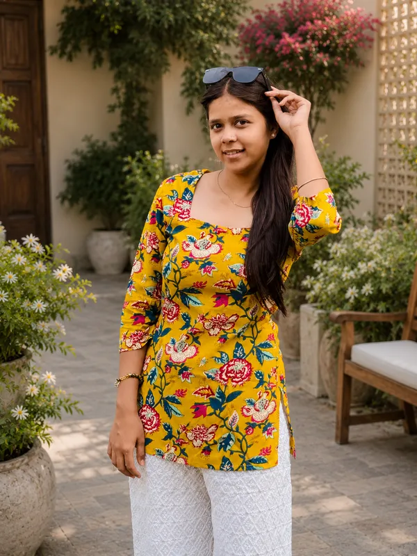 Bibhatsu_Women's_Mustard_Yellow_Floral_Printed_Top_V_Neck_3_4_Sleeve_Casual_Wear_Cotton_Kurti