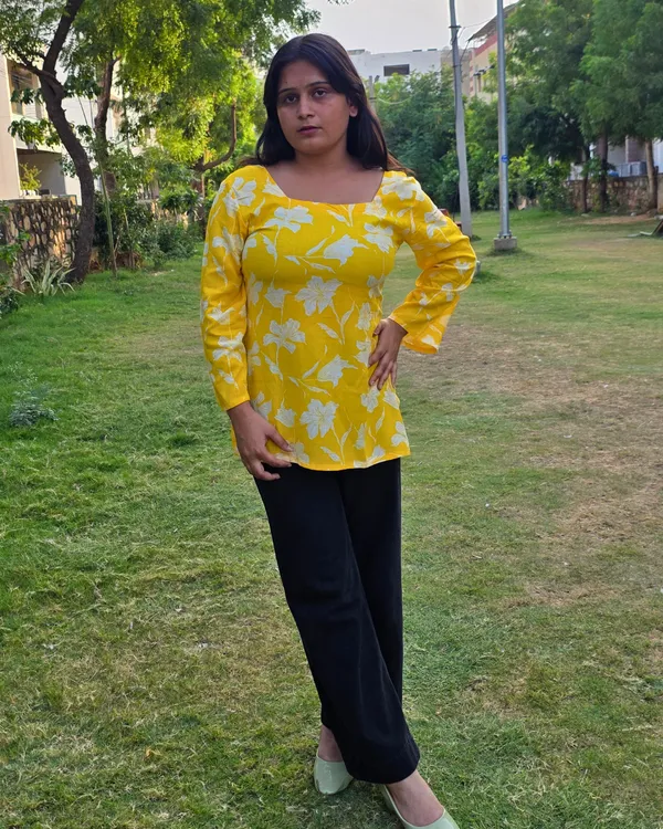 Bibhatsu_Women's_Mustard_Yellow_Floral_Printed_Top_Square_Neck_Bell_Sleeve_Casual_Wear_Cotton_Kurti