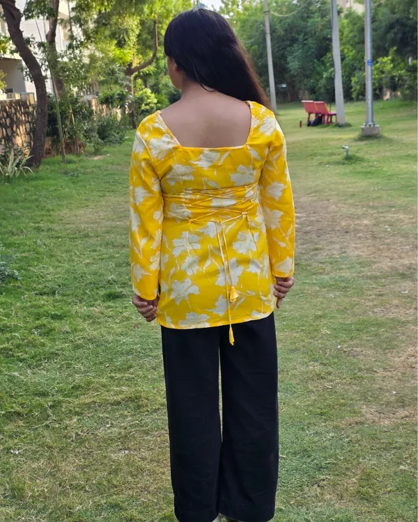 Bibhatsu_Women's_Mustard_Yellow_Floral_Printed_Top_Square_Neck_Bell_Sleeve_Casual_Wear_Cotton_Kurti