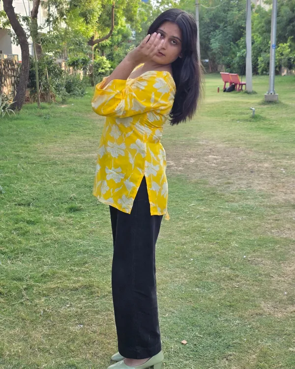 Bibhatsu_Women's_Mustard_Yellow_Floral_Printed_Top_Square_Neck_Bell_Sleeve_Casual_Wear_Cotton_Kurti