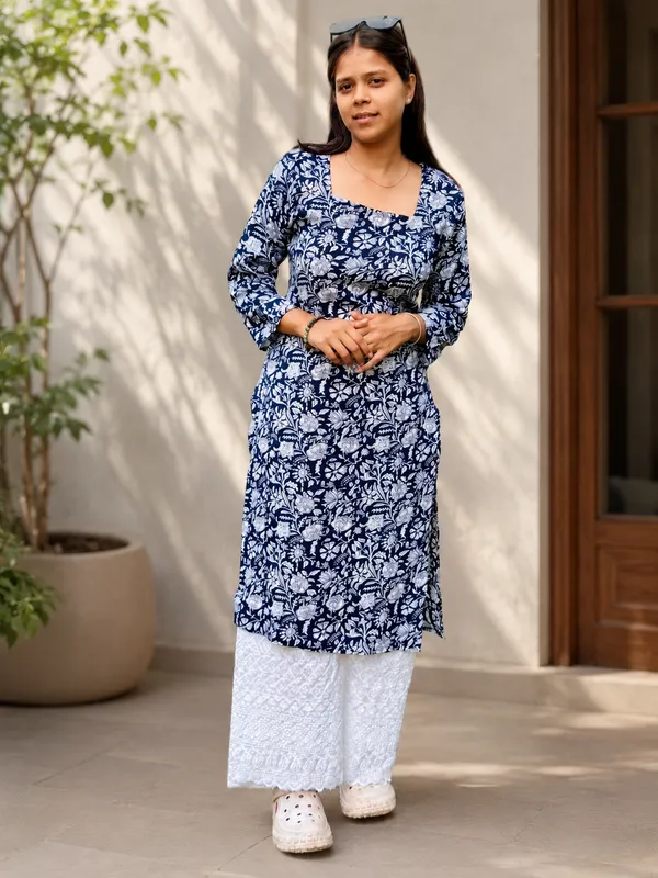 Bibhatsu_Women's_Floral_Printed_A_Line_Kurti_Square_Neck_3_4_Sleeve_Casual_Ethnic_Wear_Cotton_Kurti