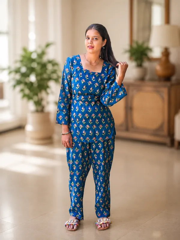 Bibhatsu_Women's_Blue_Floral_Printed_Co_Ord_Set_Premium_Casual_Daily_Wear