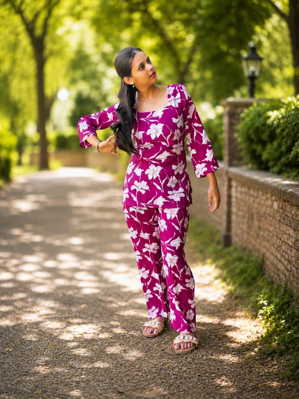 Bibhatsu_Women's_Magenta_Floral_Printed_Co_Ord_Set_Premium_Casual_Daily_Wear