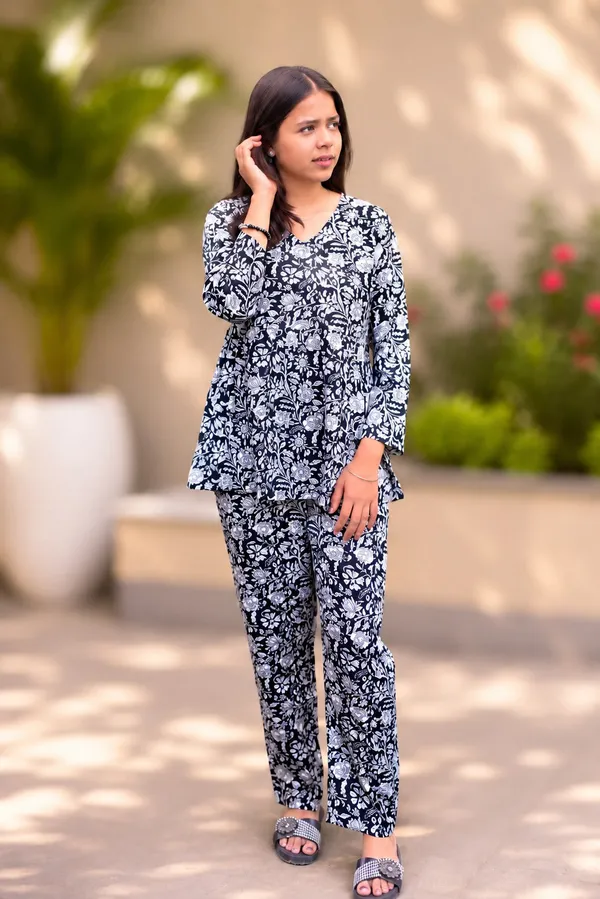 Bibhatsu_Women's_Black_Floral_Printed_Cotton_Co_Ord_Set_Regular_Fit_Casual_Office_Wear