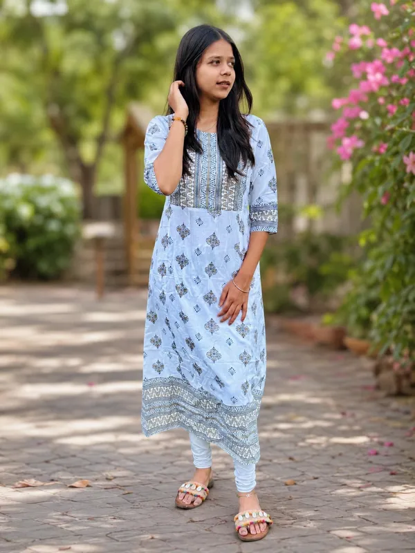 Bibhatsu_Women's_Sky_Blue_Printed_Cotton_Straight_Kurti_3_4_Sleeve_Casual_Office_Wear