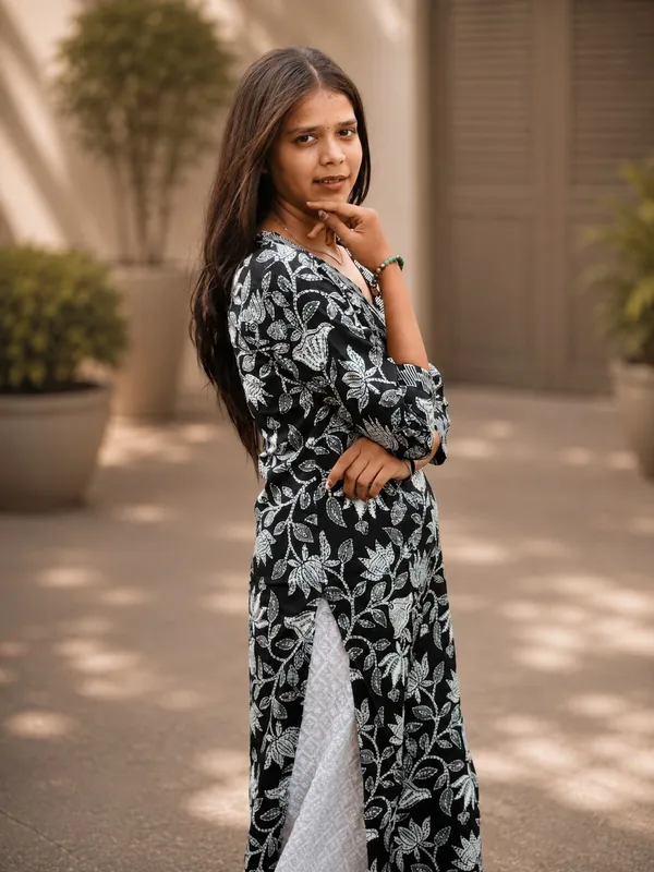 Bibhatsu_Women's_Black_Lotus_Printed_Cotton_Straight_Kurti_V_Neck_3_4_Sleeve_Casual_Office_Wear