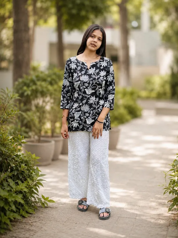 Bibhatsu_Women's_Black_Lotus_Printed_Cotton_Short_Kurti_Round_Neck_3_4_Sleeve_Casual_Daily_Wear